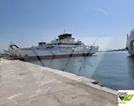 রো-রো জাহাজ বিক্রির জন্য