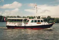 ক্রুজ জাহাজ বিক্রির জন্য