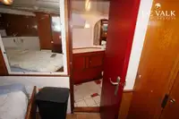 গবেষণা জাহাজ বিক্রির জন্য