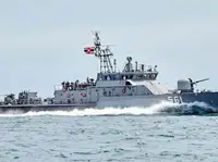 প্যাট্রোল বোট বিক্রির জন্য