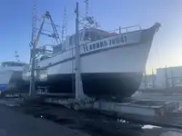 Trawler বিক্রির জন্য
