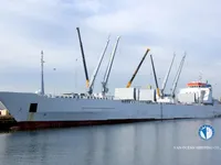 রিফার জাহাজ বিক্রির জন্য