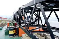 ক্রেন জাহাজ বিক্রির জন্য
