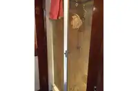 ক্রুজ জাহাজ বিক্রির জন্য