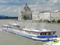 ক্রুজ জাহাজ বিক্রির জন্য