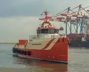 রেফার জাহাজ বিক্রির জন্য