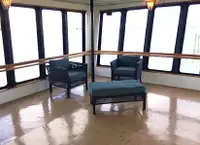 ক্রুজ জাহাজ বিক্রির জন্য