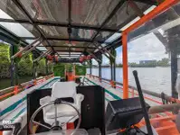 ক্রুজ জাহাজ বিক্রির জন্য