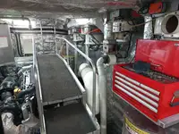 ক্যাটামারান বিক্রির জন্য