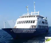 ক্রুজ জাহাজ বিক্রির জন্য