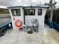 ওয়ার্ক বোট বিক্রির জন্য