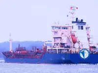 তেল/রাসায়নিক ট্যাঙ্কার বিক্রির জন্য