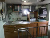 সরবরাহ জাহাজ বিক্রির জন্য