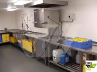 কন্টেইনার জাহাজ বিক্রির জন্য