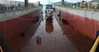 ভাসমান ডক বিক্রির জন্য