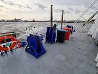 ক্রু বোট বিক্রির জন্য