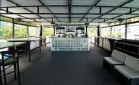 ক্রুজ জাহাজ বিক্রির জন্য