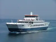 ফেরি জাহাজ বিক্রির জন্য
