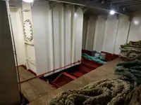 ক্রুজ জাহাজ বিক্রির জন্য