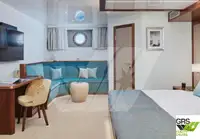 ক্রুজ জাহাজ বিক্রির জন্য