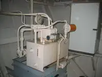 ক্রুজ জাহাজ বিক্রির জন্য