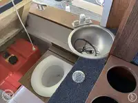 ক্রুজ জাহাজ বিক্রির জন্য