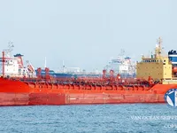 তেল/রাসায়নিক ট্যাঙ্কার বিক্রির জন্য