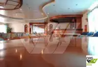 কন্টেইনার জাহাজ বিক্রির জন্য