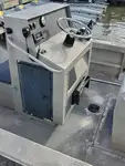 ওয়ার্কবোট বিক্রির জন্য