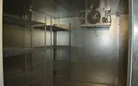 এলএনজি বাহক বিক্রির জন্য