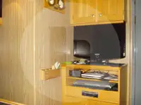 ট্রলার বিক্রির জন্য