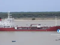 তেল/রাসায়নিক ট্যাঙ্কার বিক্রির জন্য