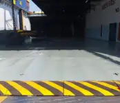 বাল্ক বাহক বিক্রির জন্য