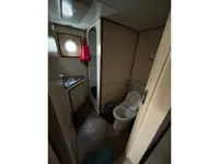 সরবরাহ জাহাজ বিক্রির জন্য