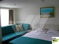 ক্রুজ জাহাজ বিক্রির জন্য