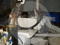 সরাসরি মাছবাহী জাহাজ বিক্রির জন্য
