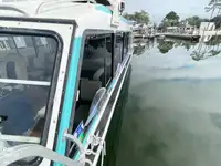 ক্রুজ জাহাজ বিক্রির জন্য