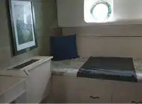 ক্রুজ জাহাজ বিক্রির জন্য