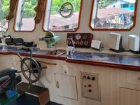ল্যান্ডিং ক্রাফট, ট্যাঙ্ক বিক্রির জন্য