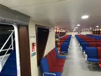 ক্রুজ জাহাজ বিক্রির জন্য