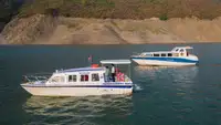 ক্রুজ জাহাজ বিক্রির জন্য