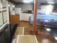 সরবরাহ জাহাজ বিক্রির জন্য
