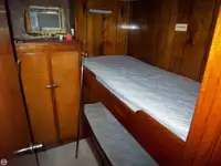 টগবোট বিক্রির জন্য