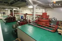 বরফ ভাঙার জাহাজ বিক্রির জন্য