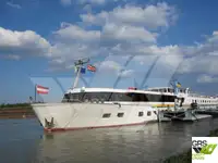 ক্রুজ জাহাজ বিক্রির জন্য