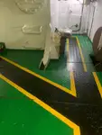 সরবরাহ জাহাজ বিক্রির জন্য