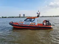 কন্টেইনার জাহাজ বিক্রির জন্য