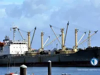 রিফার জাহাজ বিক্রির জন্য