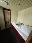 ক্রুজ জাহাজ বিক্রির জন্য
