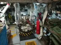 ক্রু বোট বিক্রির জন্য